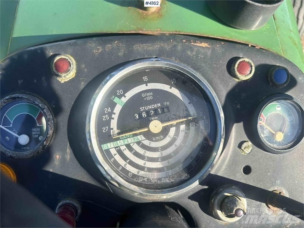 John Deere 1020 Tractors