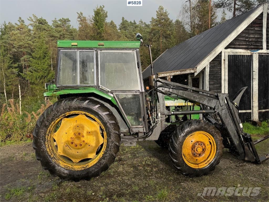 John Deere 1630 Tractors