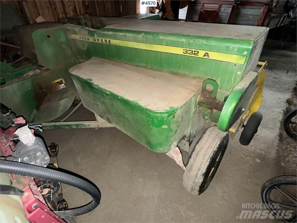 John Deere 332 A Other vegetable equipment