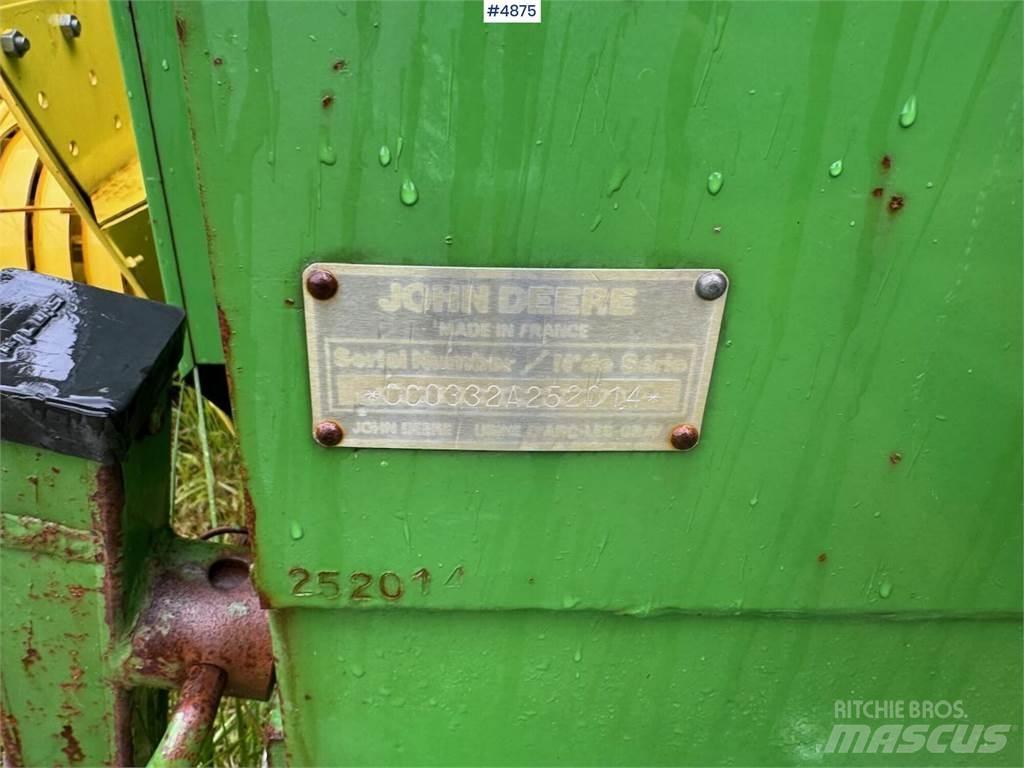 John Deere 332 A Other vegetable equipment