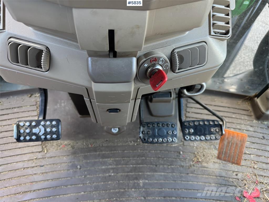 John Deere 6130M Tractors