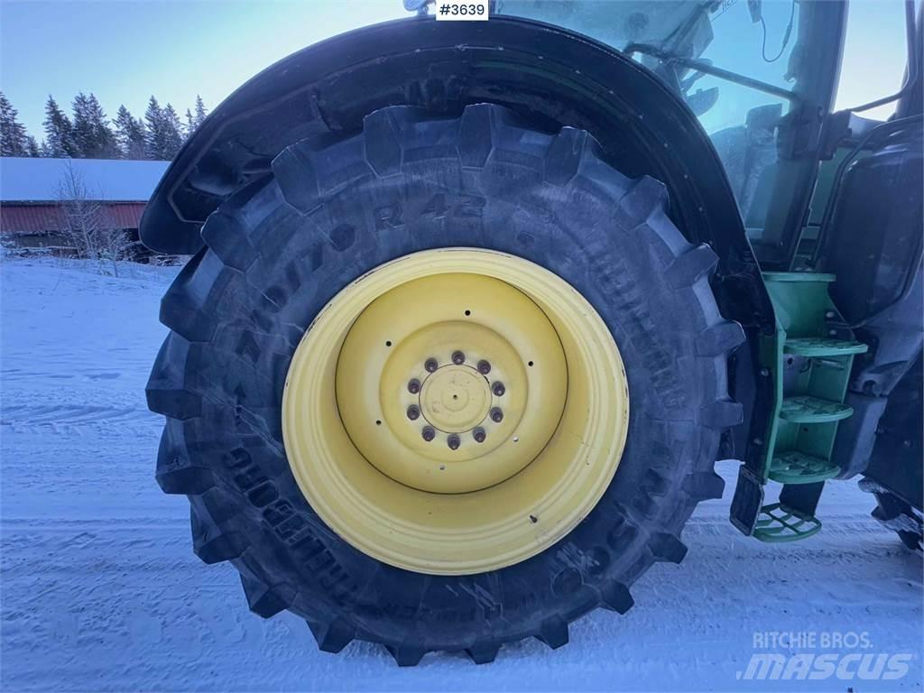John Deere 6215R Tractors