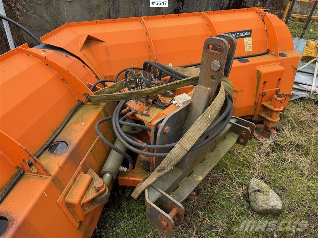 Padagas SSVL 37 Snow blades and plows