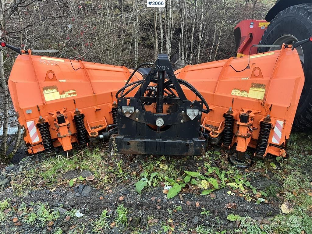 Pronar PUV-3600HD Snow blades and plows