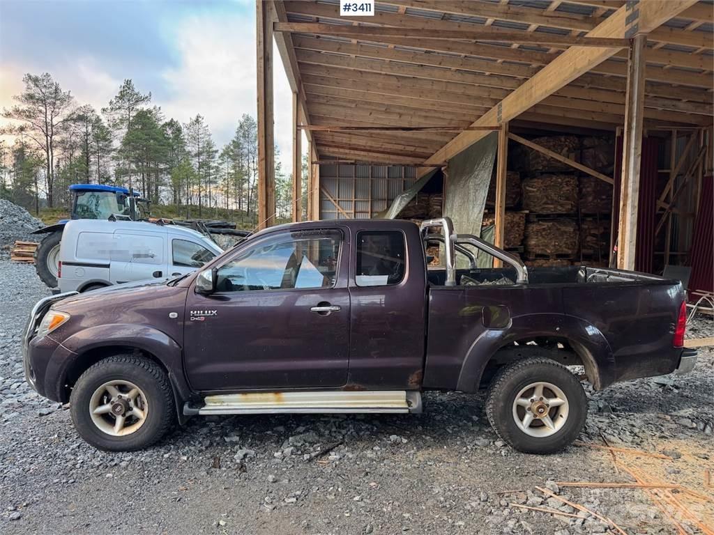 Toyota Hilux Panel vans