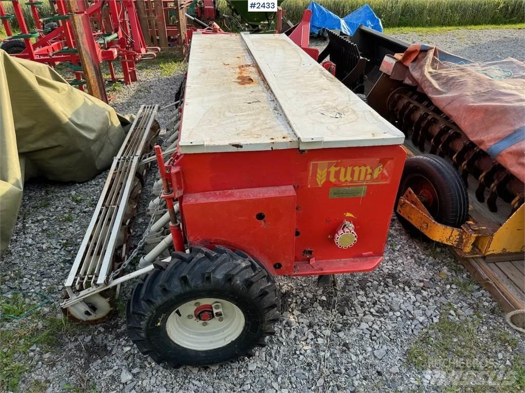 Tume Såmaskin Other fertilizing machines and accessories