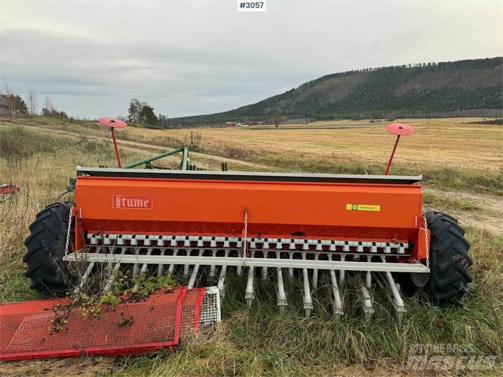 Tume Såmaskin Other fertilizing machines and accessories