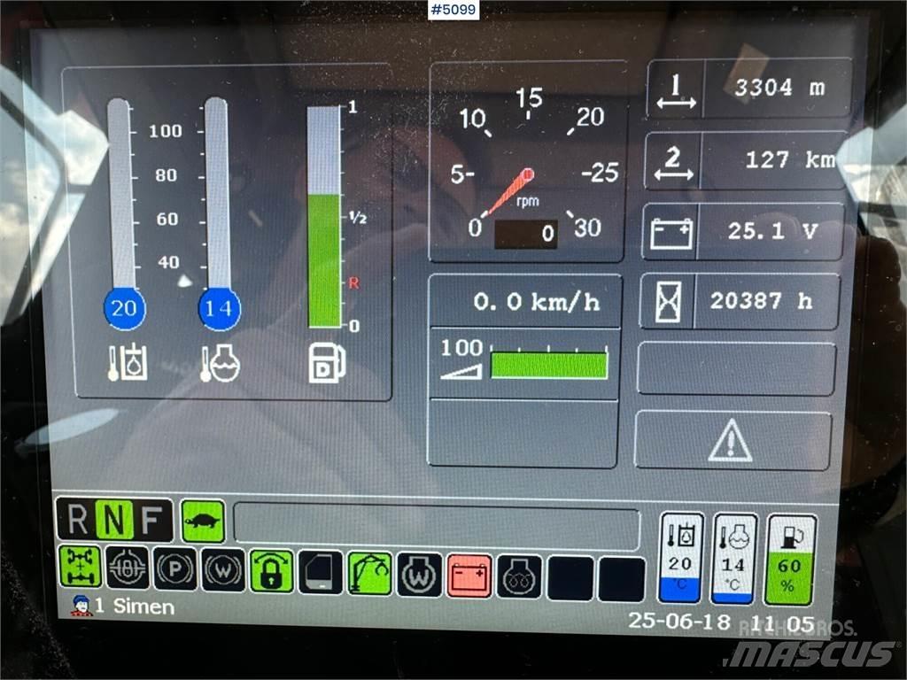 Valmet 860 lll Loader cranes