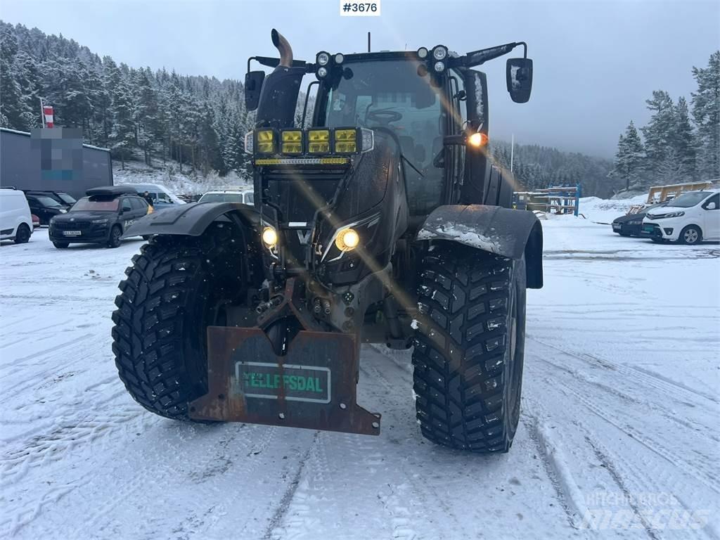 Valtra T254 Tractors