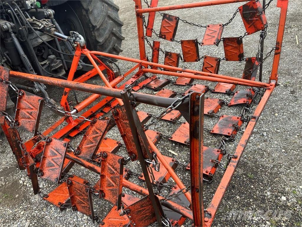  4m Other tillage machines and accessories