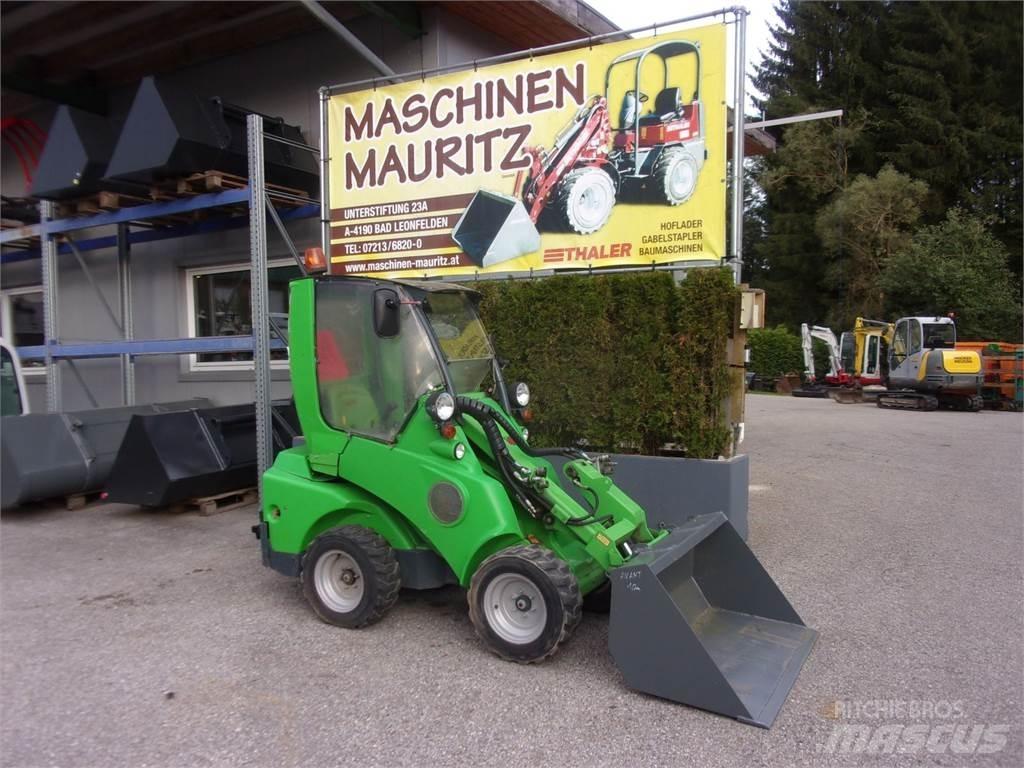 Avant 420 Front loaders and diggers