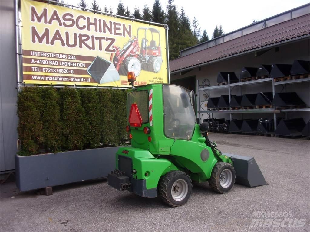 Avant 420 Front loaders and diggers