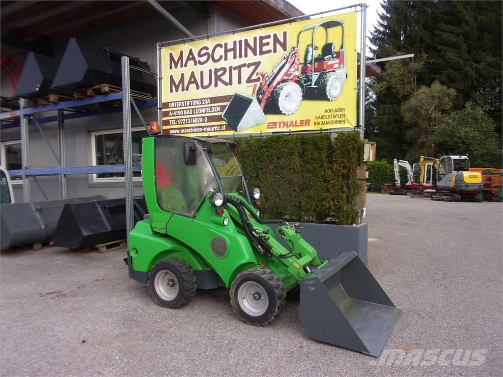 Avant 420 Front loaders and diggers
