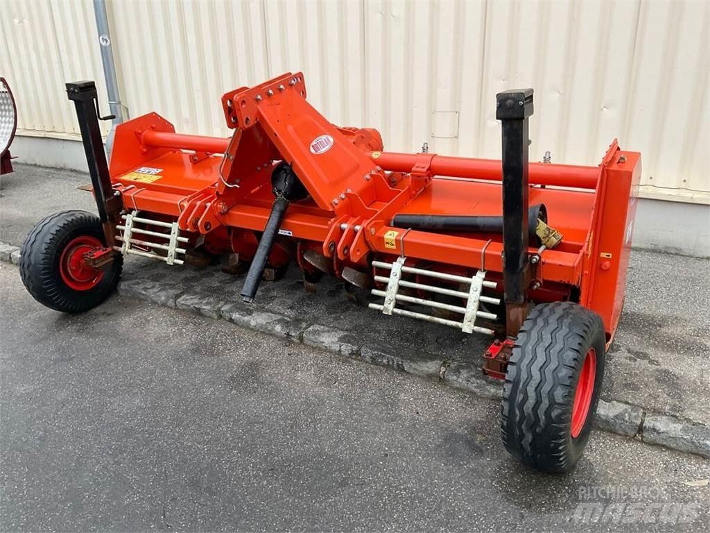  BC 300 Other tillage machines and accessories