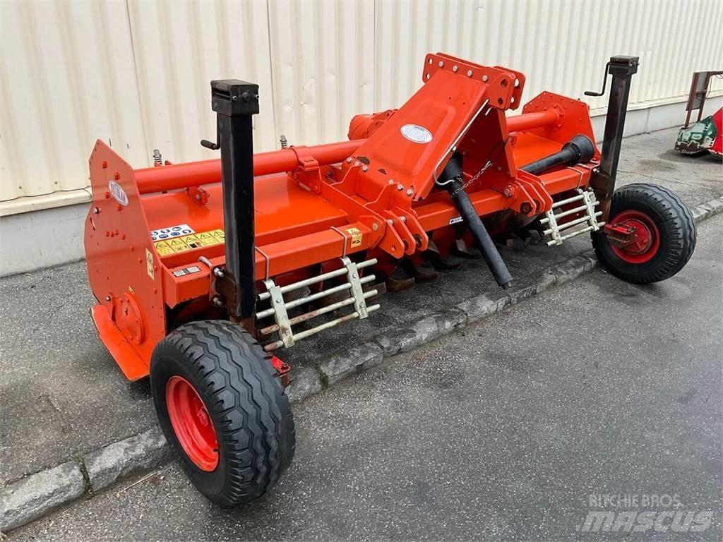 BC 300 Other tillage machines and accessories