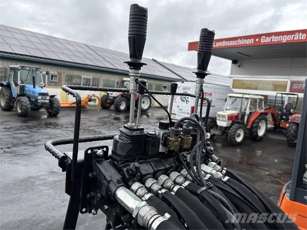 BMF 9T2+720 Forest trailers