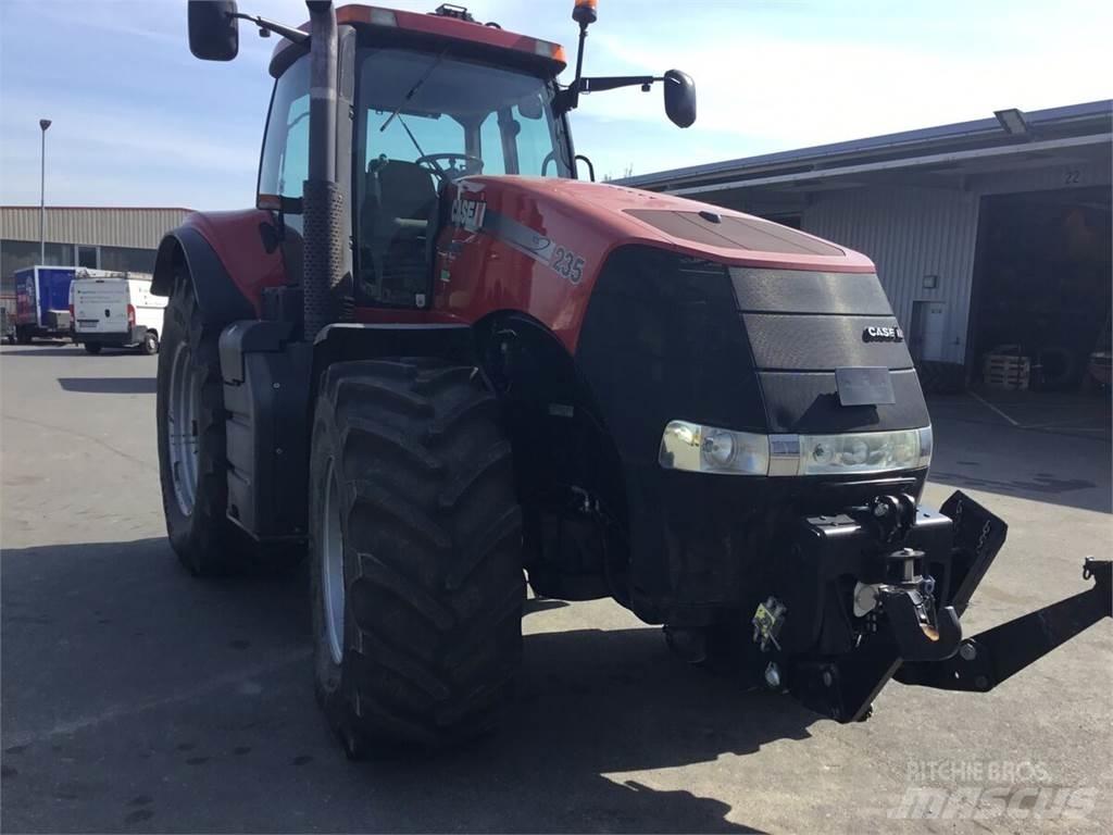 Case IH Magnum 235 Tractors