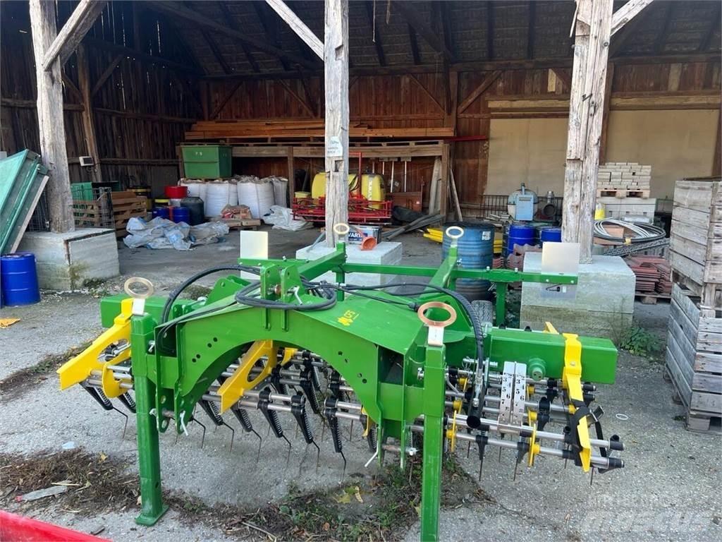  CFS Striegel 3 m Other sowing machines and accessories