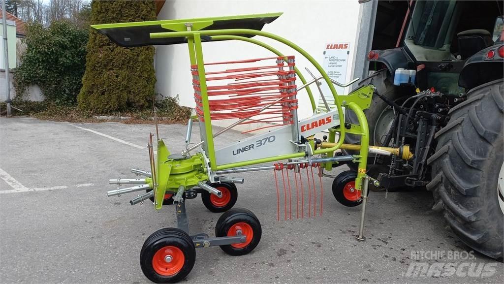 CLAAS Liner 370 Swathers