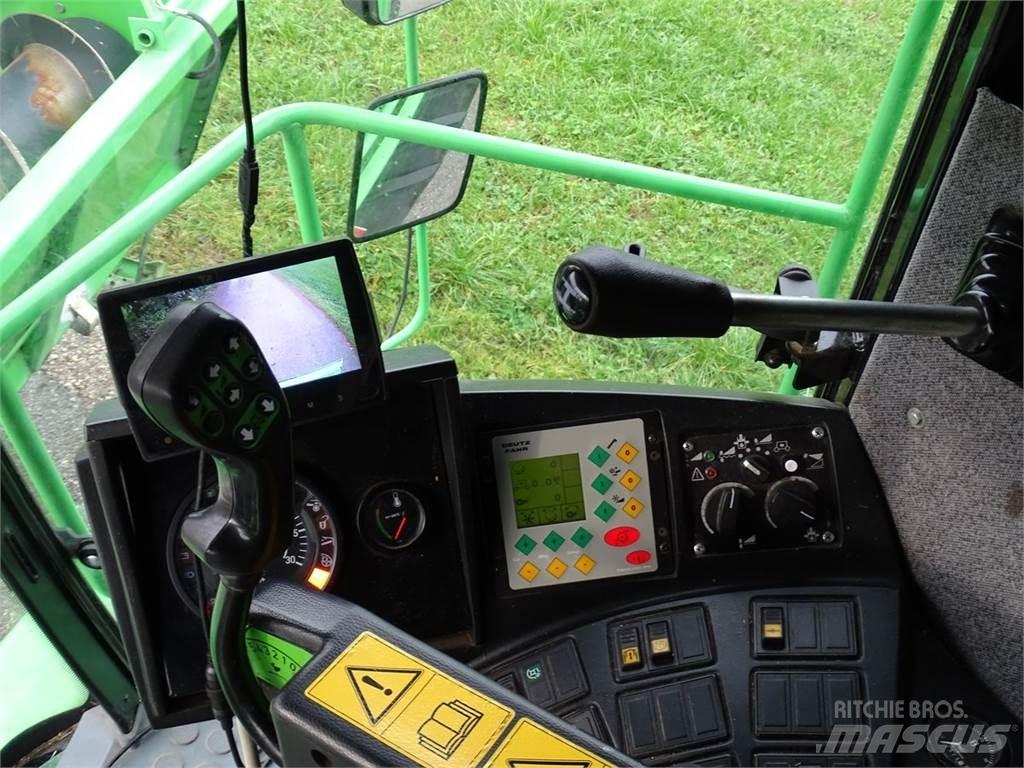 Deutz-Fahr 5690 H Combine harvesters