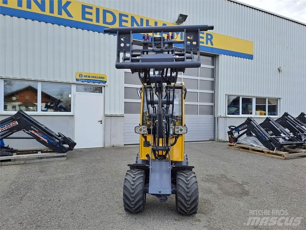 Eurotrac W 11 Front loaders and diggers