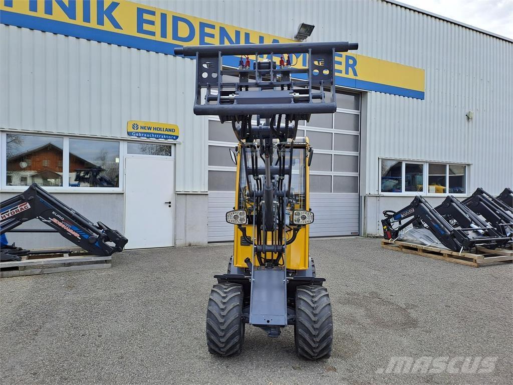 Eurotrac W 11 Front loaders and diggers