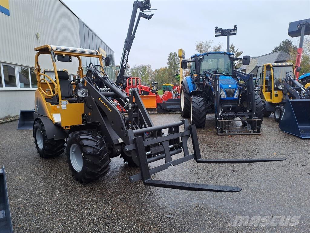 Eurotrac W 12 S Front loaders and diggers