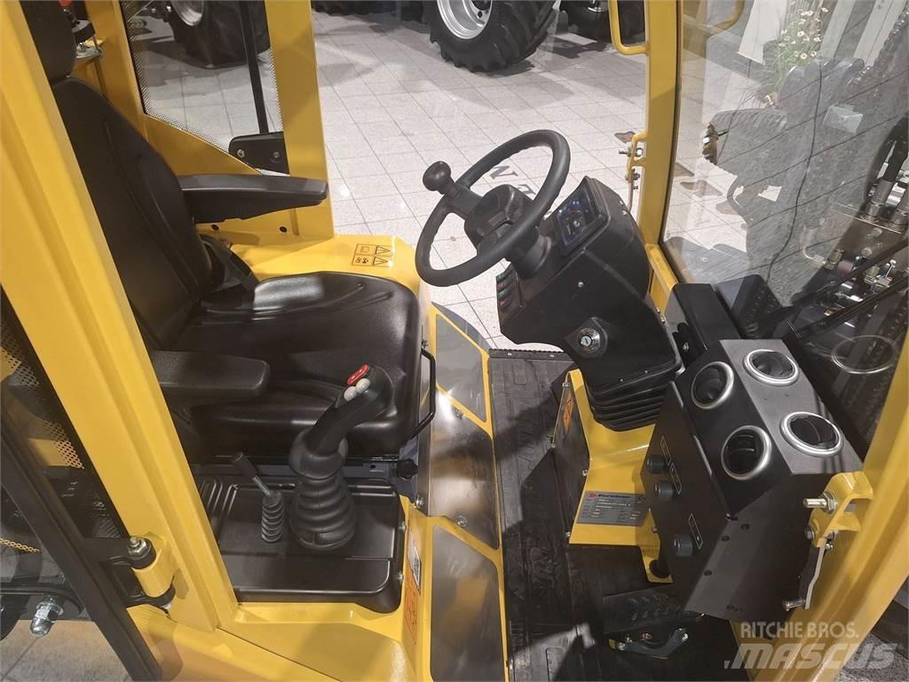 Eurotrac W12S Front loaders and diggers