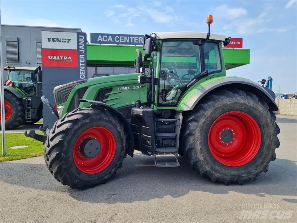 Fendt 930 Vario Tractors