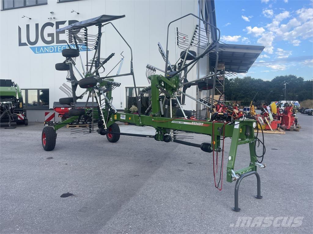 Fendt Former 1452 Swathers