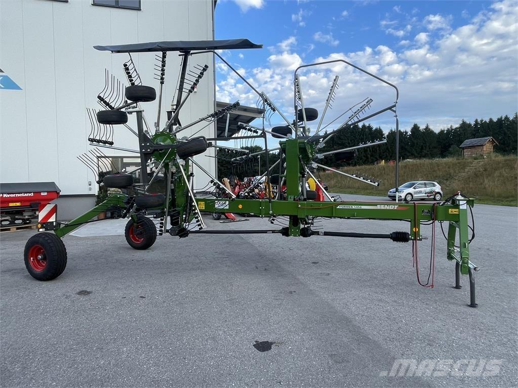 Fendt Former 1452 Swathers