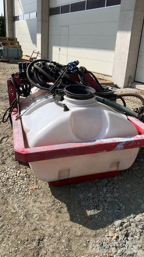  Fronttank Trailed sprayers