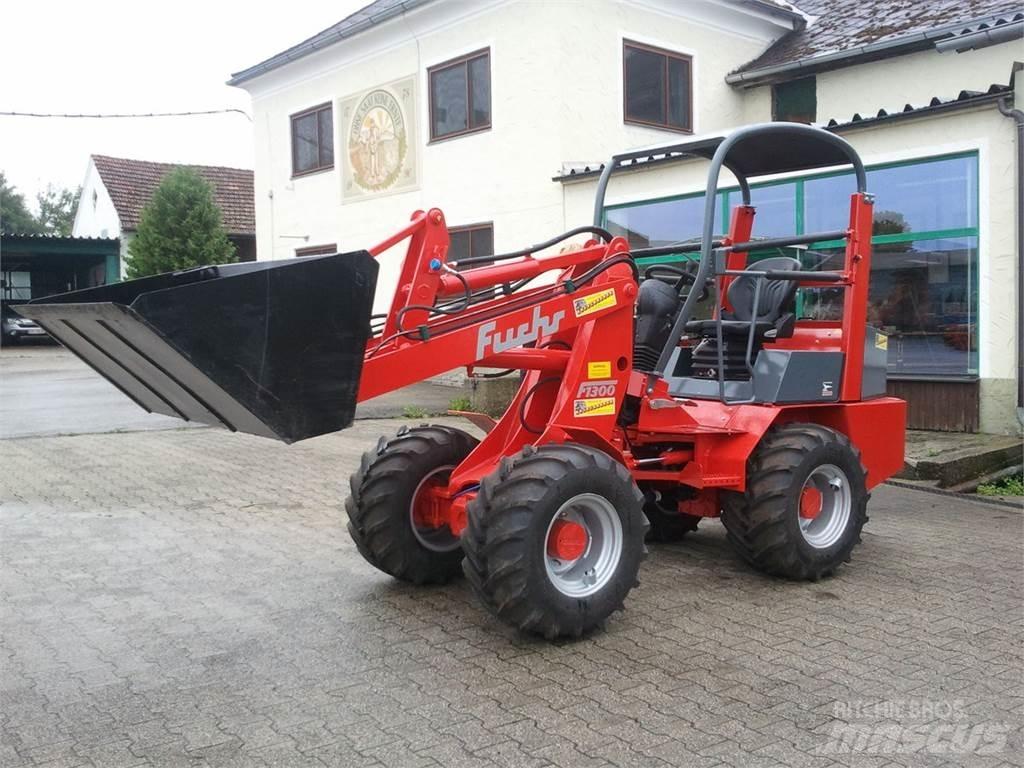 Fuchs F 1300 Front loaders and diggers