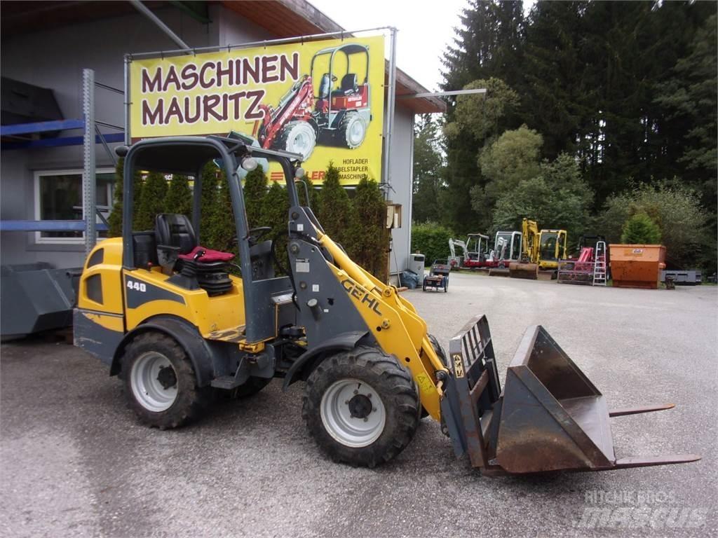 Gehl AL 440 Front loaders and diggers