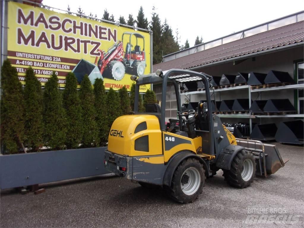 Gehl AL 440 Front loaders and diggers