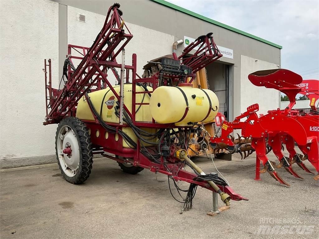 Hardi Commander Trailed sprayers