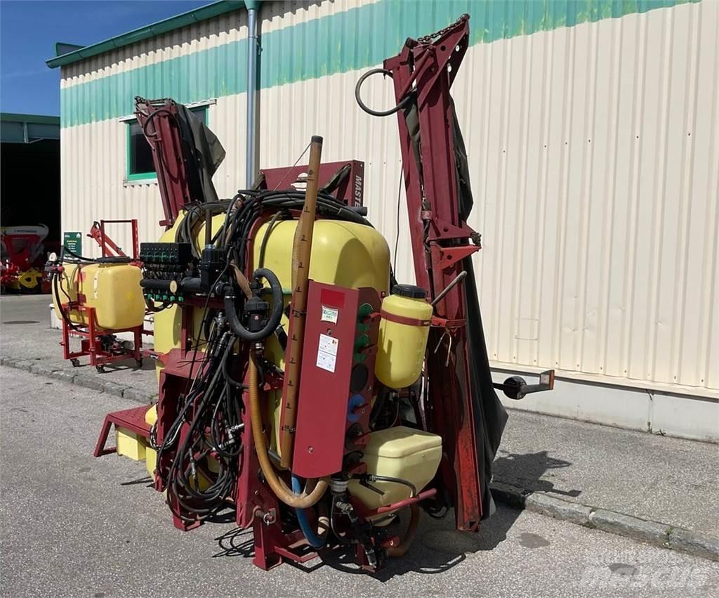 Hardi Master Trailed sprayers