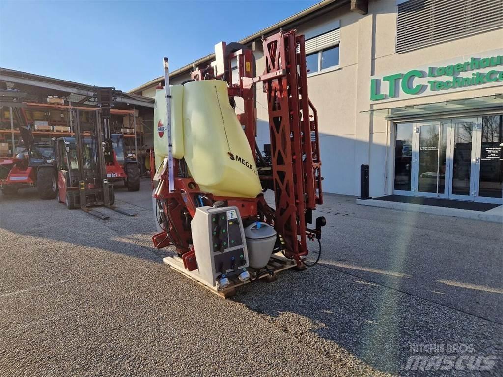 Hardi Mega 12 Trailed sprayers
