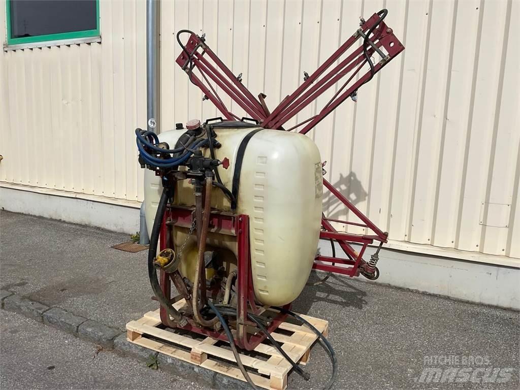 Hardi NK 600 Trailed sprayers