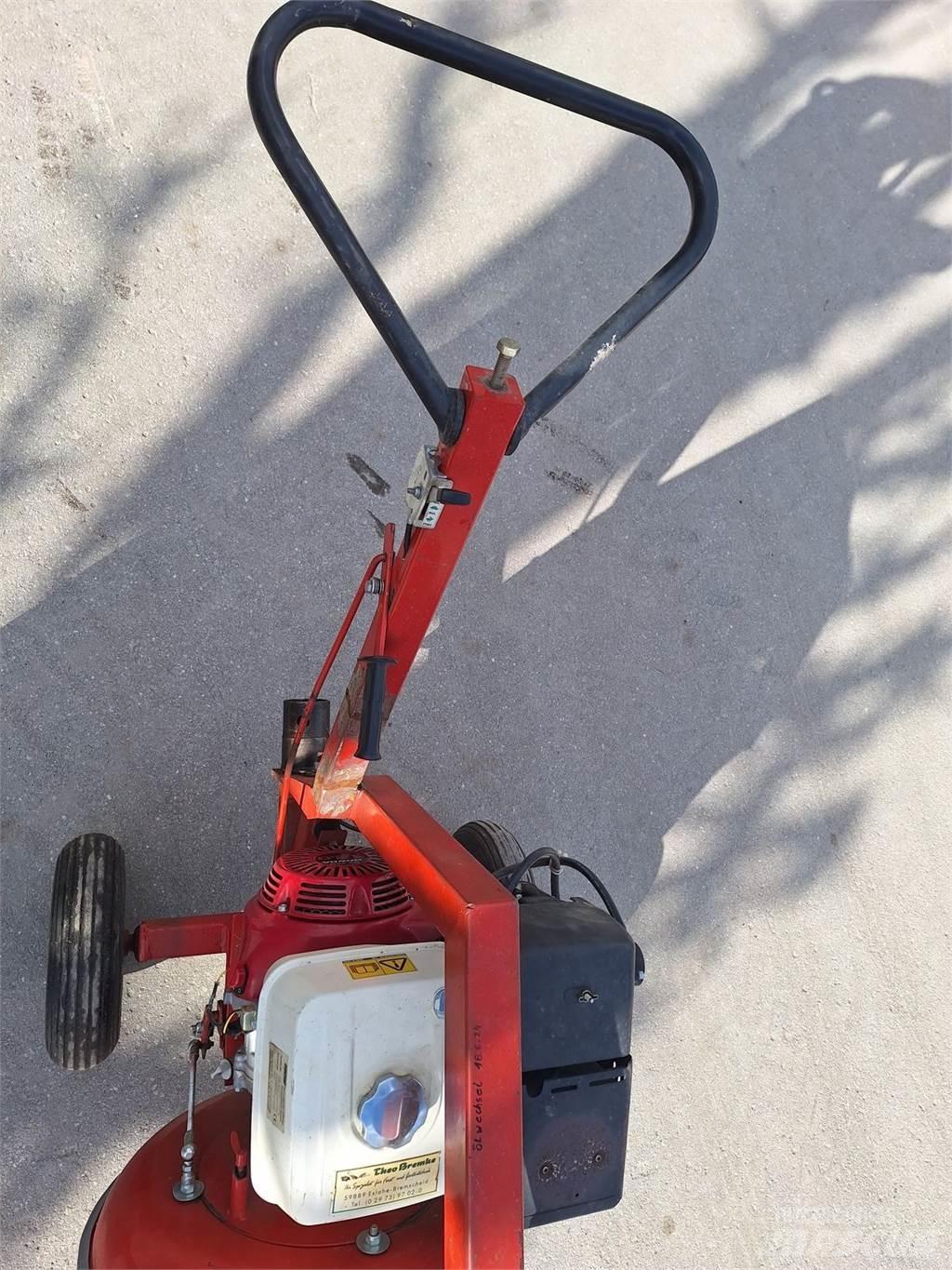  Heugebläse Riding mowers