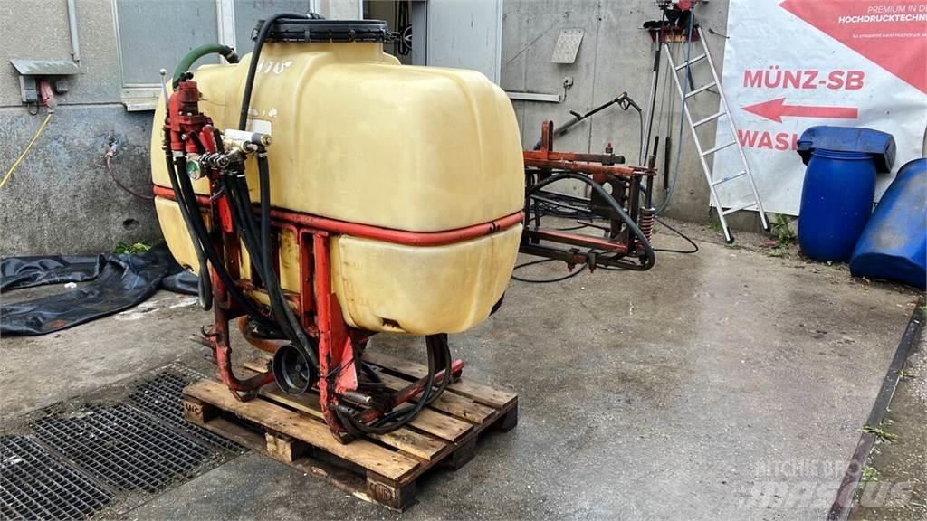 Holder AS 6 Trailed sprayers
