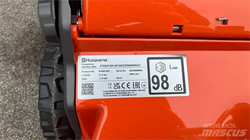 Husqvarna LC 253S Riding mowers
