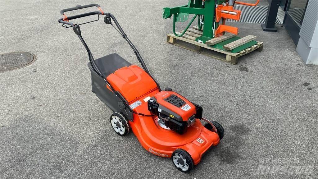Husqvarna LC 353VE Riding mowers