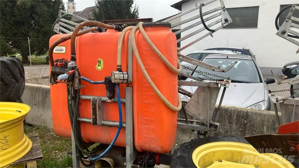  Jessernigg 600l 12m Trailed sprayers