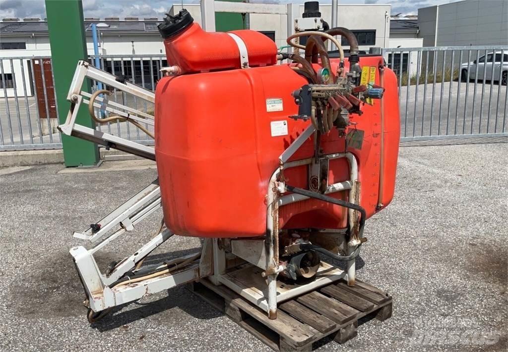  Jessernigg 660/12 Trailed sprayers