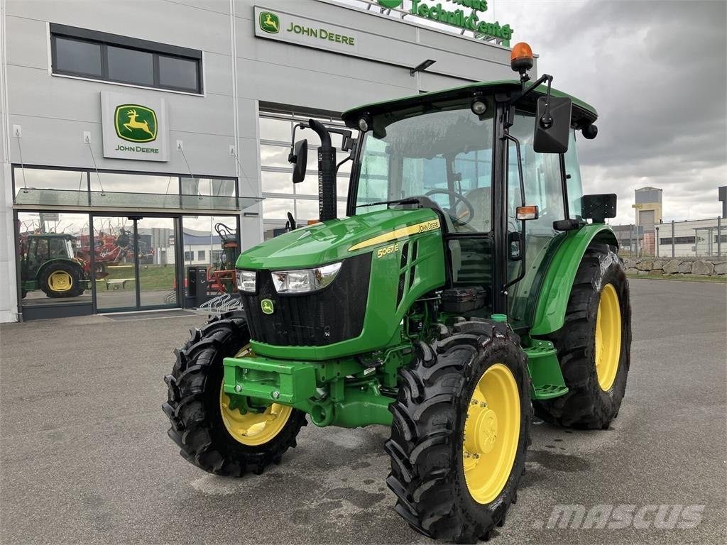 John Deere 5067E Tractors
