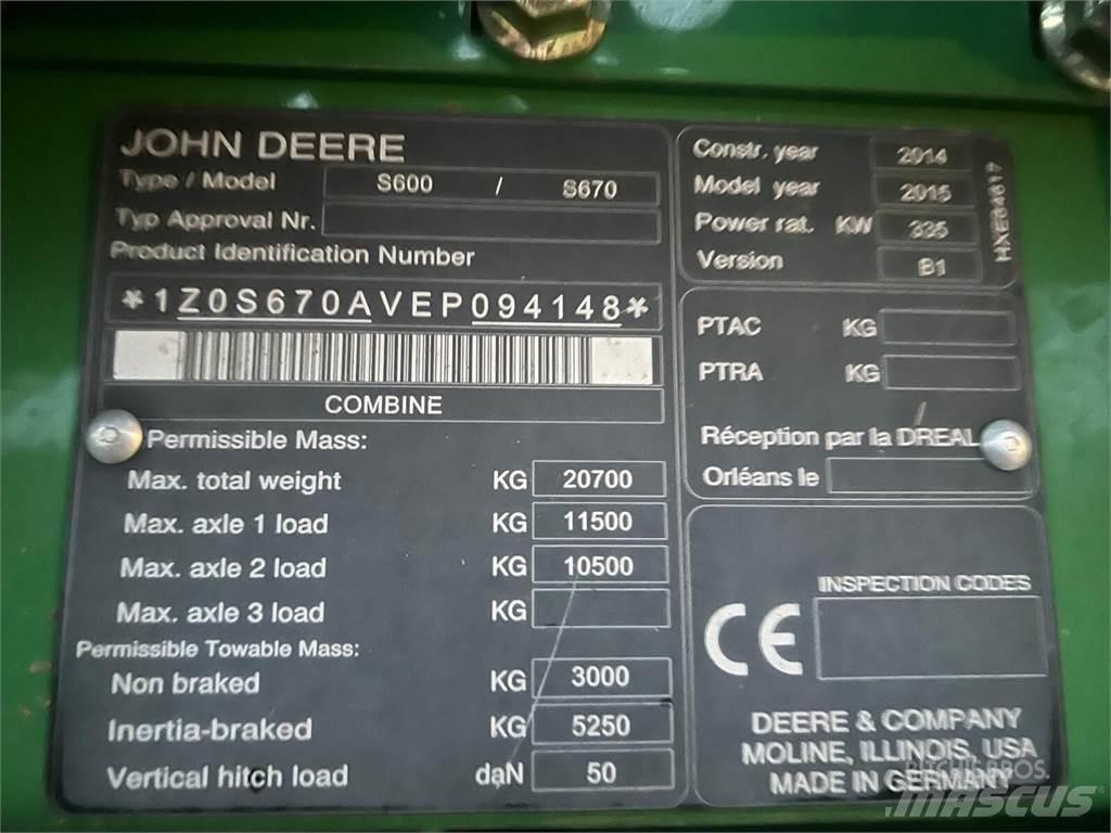 John Deere S670i Combine harvesters