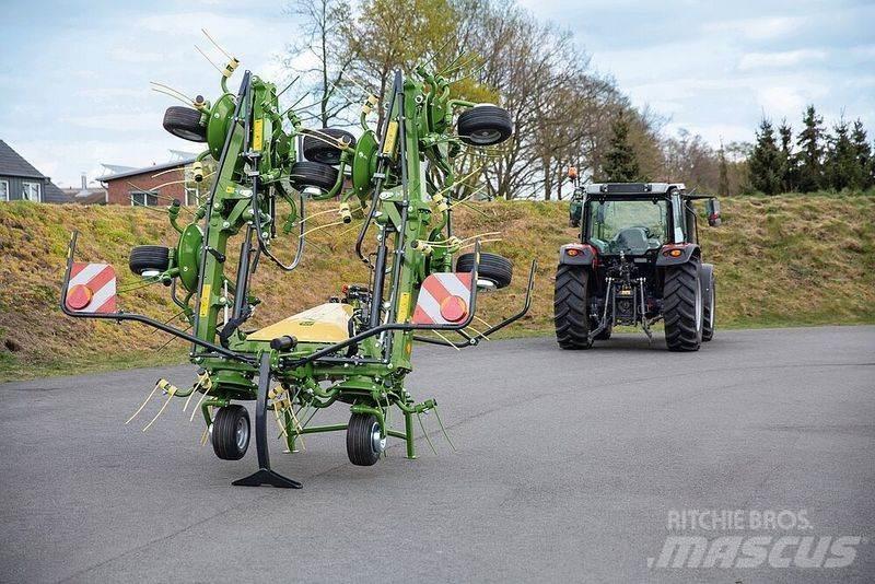 Krone 820 Vendro Rakes and tedders