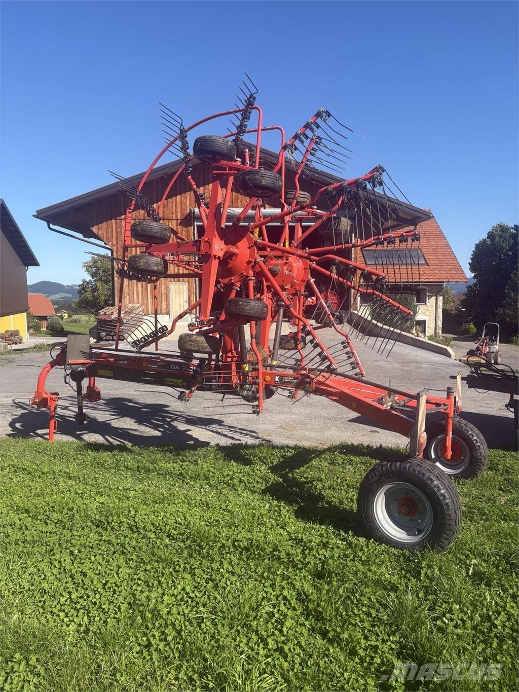 Kuhn GA 7501 Swathers