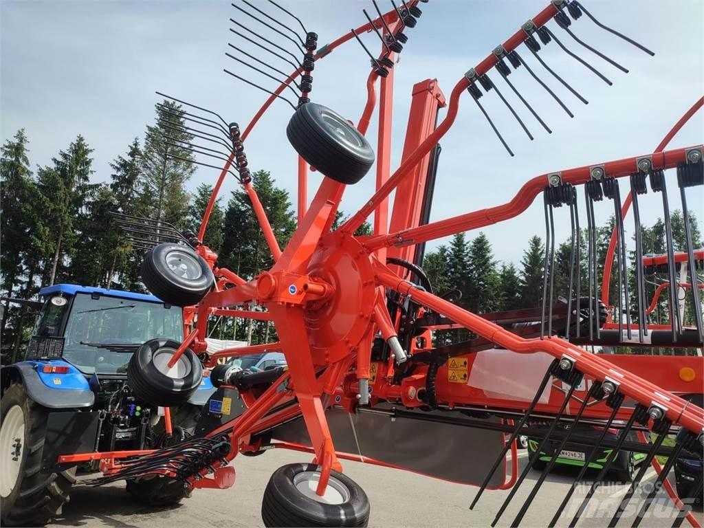 Kuhn GA8030 Swathers